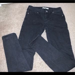 bullhead denim co. low rise black skinny jeans